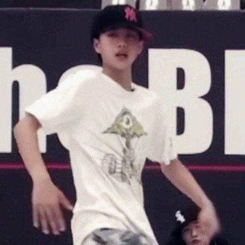 娱乐圈吃瓜博肖头像是谁,竟是这位明星！