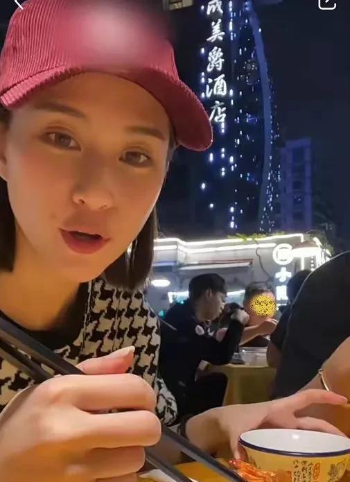 娱乐圈吃瓜爆料入口,揭秘明星幕后真相！